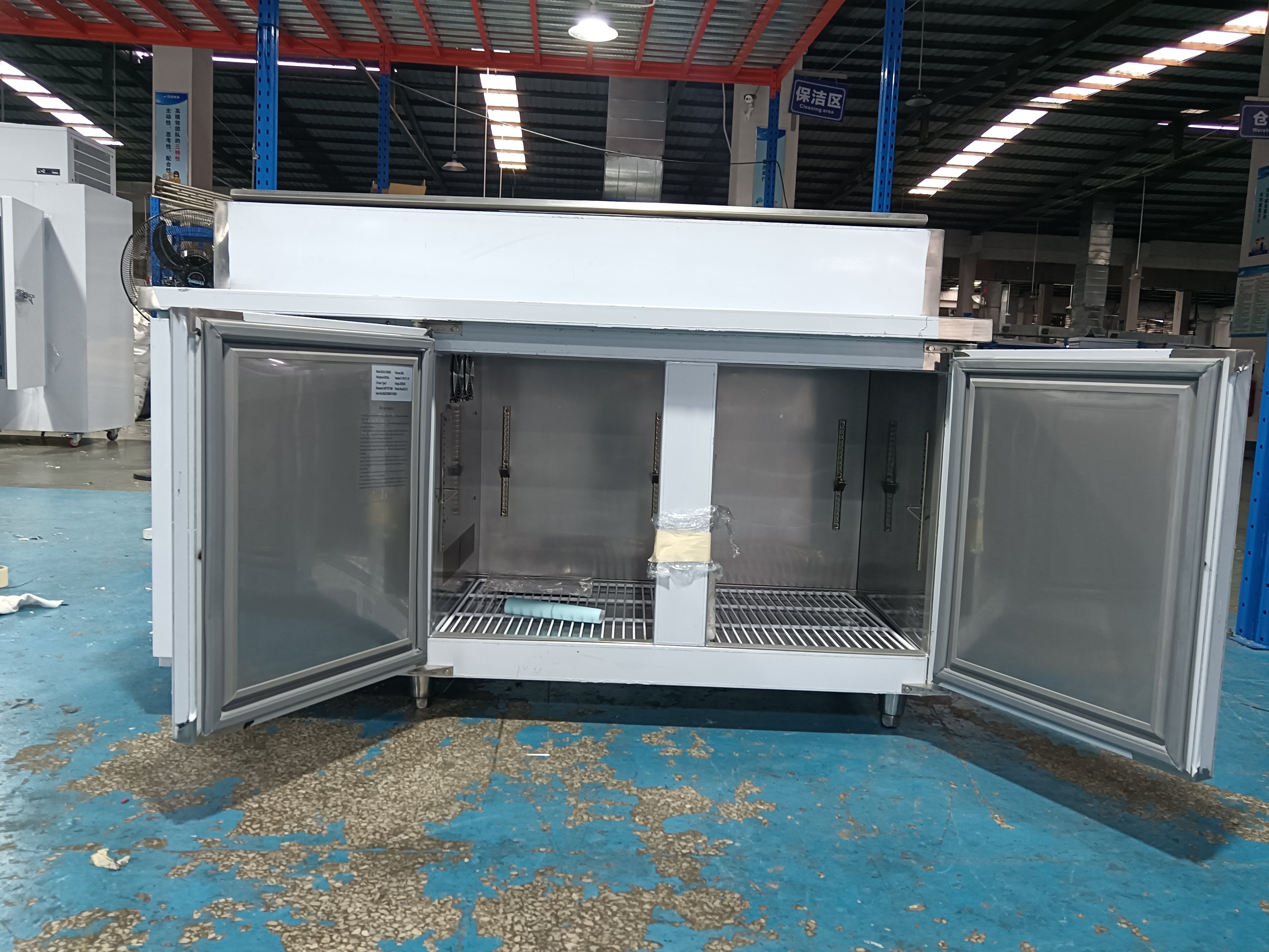 0~10C Low Temperature Commerci - Storage Food Prep のレビューと価格